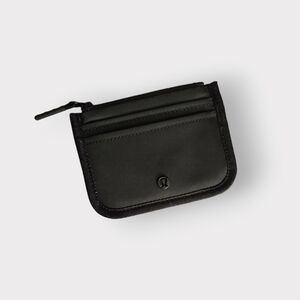 Lululemon True Identity Card Case
